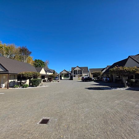 伯利恒汽车旅馆和会议中心 陶朗加 外观 照片